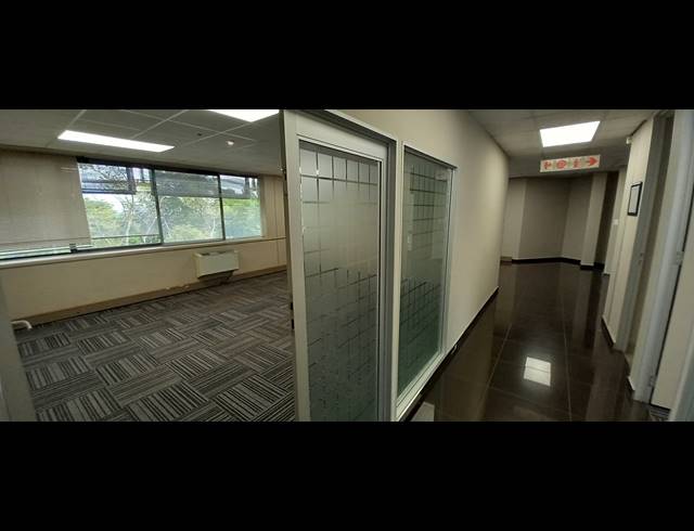 433M² OFFICE TO LET IN WOODMEAD